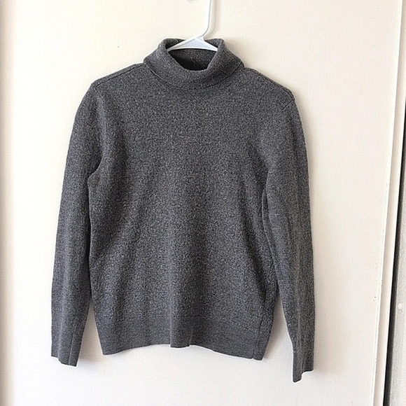 Express Sweaters - Express 100% Merino Wool Long Sleeve Turtleneck Sweater Women's Gray Size Large